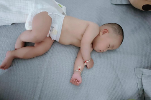江山怀孕多久肚子会胀气